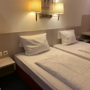 Hotel New Fair Messe, Monaco di Baviera